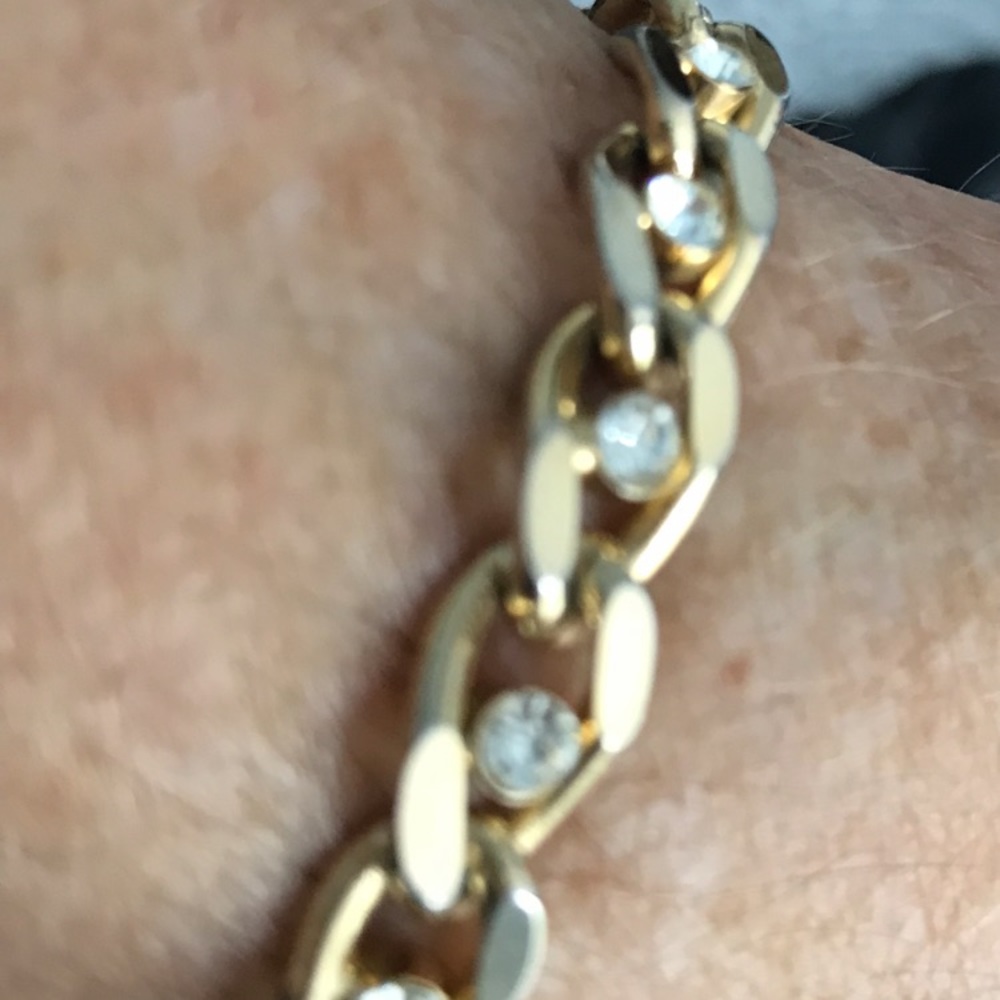 GOLD TONE BRACELET. 1980s. - Picture 4 of 11